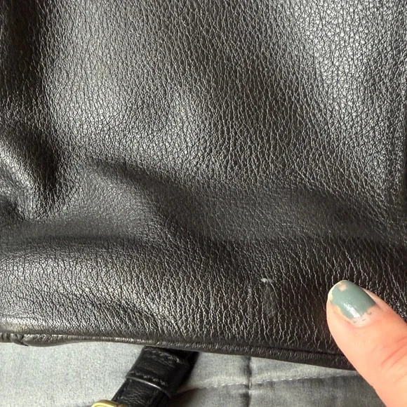 HOBO Black weaved soft pebbled Leather Shoulder Bag - Picture 5 of 16